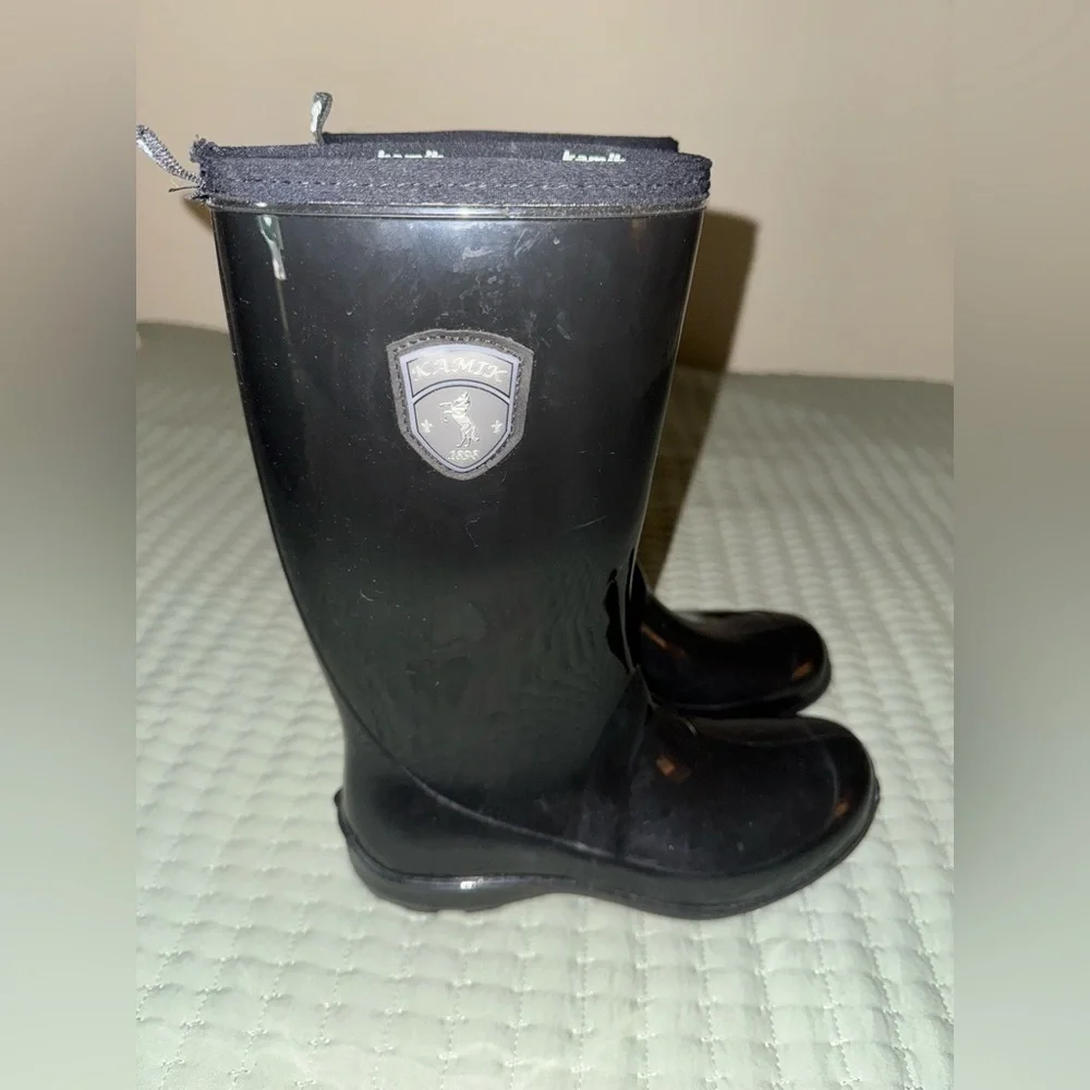 Kamik Marina Womens Black Rubber Rainboots size 7